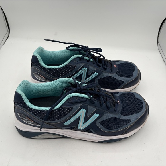 New Balance Women's 1540v3 Size 11 Blue Running Shoes - Picture 4 of 14